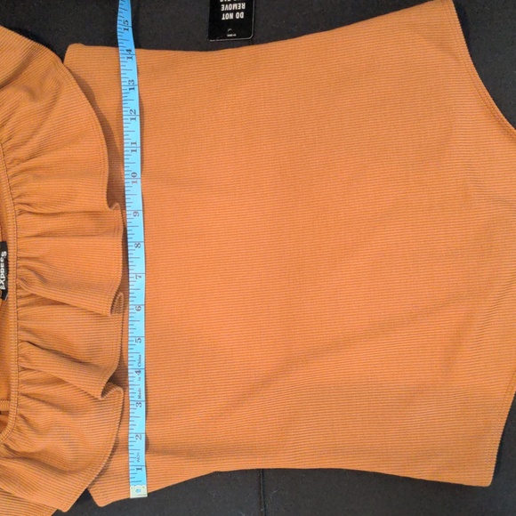 Express Ribbed Ruffled Off the Shoulder Bodysuit - Picture 4 of 8